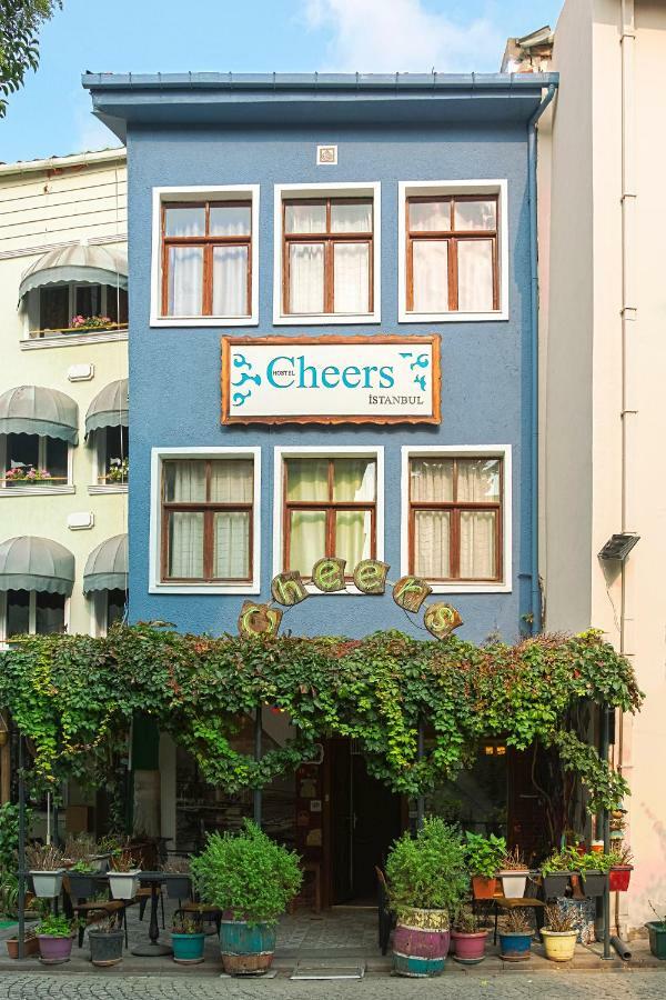 Cheers Hostel Istanbul Exterior photo